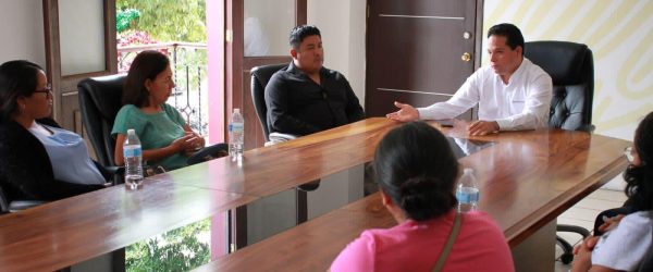 El Presidente Municipal Juan Carlos García Márquez se reunió con representantes del sector Arroyo Seco, para escuchar temas pendientes que trabajaremos en coordinación; el diálogo será siempre la mejor forma de resolver situaciones.